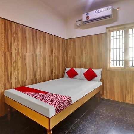 Oyo Flagship Amman Lodge Chennimalai المظهر الخارجي الصورة